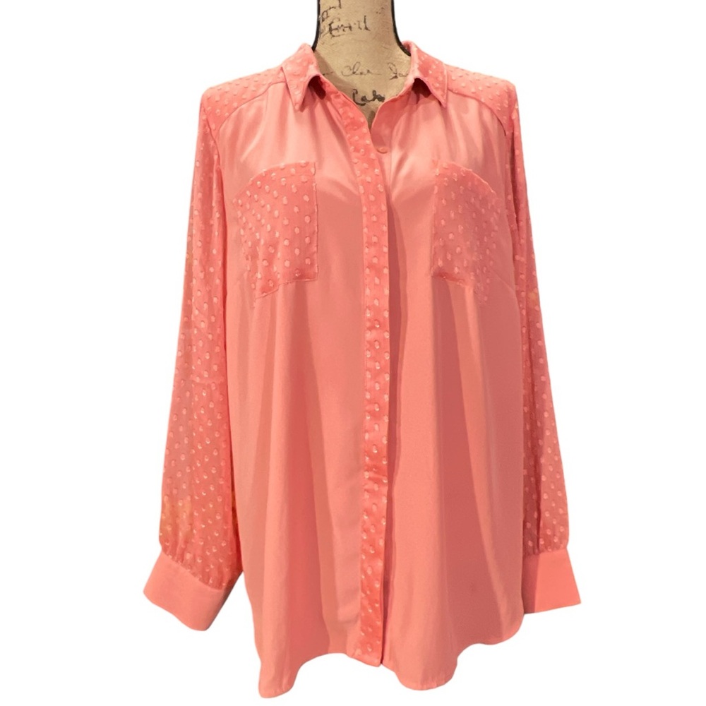 Isaac Mizrahi live EC coral hidden buttoned down blouse.  Size 16